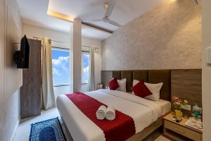 Deluxe Room with Window